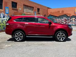 2021 Isuzu MU-X LS-T