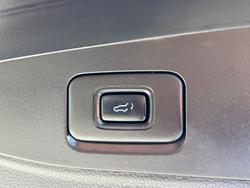 2021 Isuzu MU-X LS-T