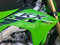 2025 Kawasaki KX450 GREEN