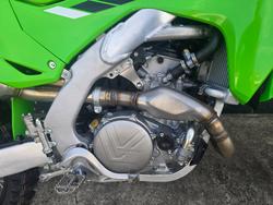 2025 Kawasaki KX450 GREEN