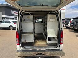 2014 Toyota HIACE HIACE 3.0L T/D M/T LWB   (White only) 7N11250 001