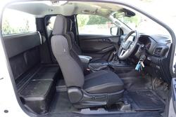 2022 Isuzu D-MAX SX MY22 4X4 Dual Range Mineral White