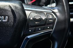 2023 Isuzu MU-X LS-T