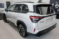 2025 Subaru Forester Touring S6 MY26 AWD Crystal White