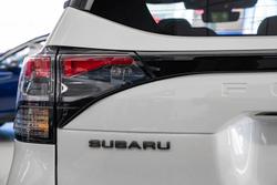 2025 Subaru Forester Touring S6 MY26 AWD Crystal White