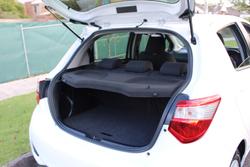 2017 Toyota Yaris Ascent NCP130R Glacier White