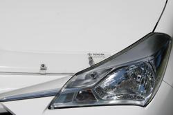 2017 Toyota Yaris Ascent NCP130R Glacier White