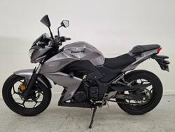2017 Kawasaki Z300 Silver