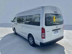 2017 Toyota Hiace Commuter