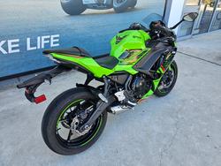 2023 Kawasaki NINJA 650L Green