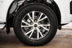 2025 Isuzu D-MAX LS-U+