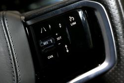 2022 Land Rover Range Rover Evoque P250 R-Dynamic SE