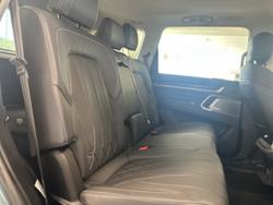 2025 LDV D90 Executive