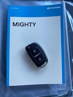 2023 Hyundai Mighty EX4/6 Pantech Rental Spec
