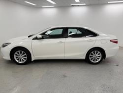 2016 Toyota Camry Atara S ASV50R Diamond White
