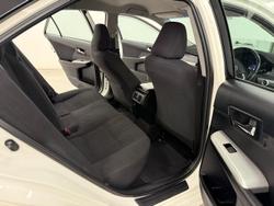 2016 Toyota Camry Atara S ASV50R Diamond White