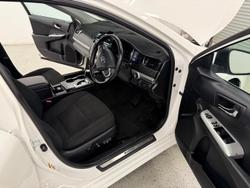 2016 Toyota Camry Atara S ASV50R Diamond White