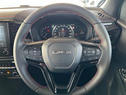 2025 Isuzu D-MAX X-TERRAIN