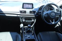 2018 Mazda 3 SP25 GT