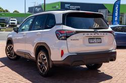 2025 Subaru Forester Touring S6 MY26 AWD Crystal White