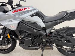Suzuki 2020 SUZUKI 1000CC GSXS-S1000SRQ Silver