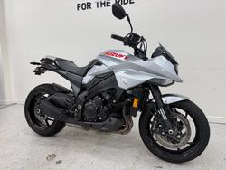 Suzuki 2020 SUZUKI 1000CC GSXS-S1000SRQ Silver