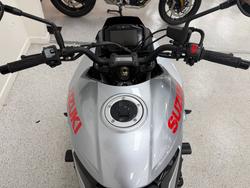 Suzuki 2020 SUZUKI 1000CC GSXS-S1000SRQ Silver