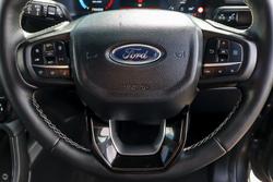 2025 Ford Everest Platinum