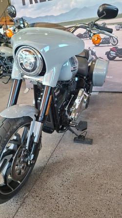 2024 Harley-davidson FLSB SPORT GLIDE (107) BILLIARD GREY