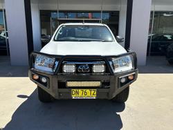 2020 Toyota Hilux SR