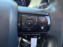 2020 Toyota Hilux SR