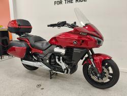 Honda 2014 HONDA 1300CC CTX1300A Red