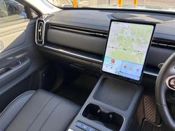 2025 Jaecoo J7 SHS Track