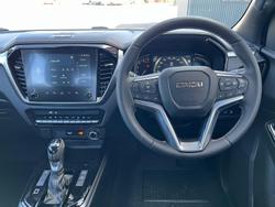 2025 Isuzu D-MAX LS-U