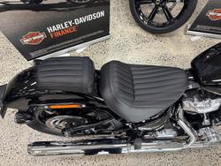 2025 Harley-Davidson Street Bob 117 (FXBB) Softail Black