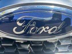 2023 Ford Everest Platinum