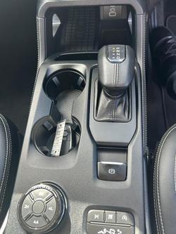 2023 Ford Everest Platinum