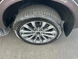 2023 Ford Everest Platinum
