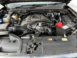 2023 Ford Everest Platinum