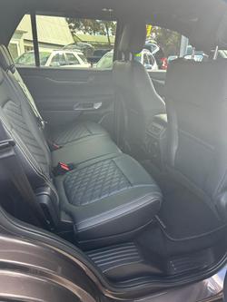 2023 Ford Everest Platinum