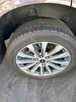 2023 Ford Everest Platinum