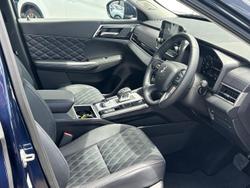 2024 Mitsubishi Outlander Exceed