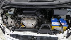 2003 Toyota Tarago GLi ACR30R Powder White