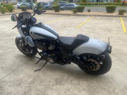 2025 Indian SPORT CHIEF GHOST WHITE METALLIC