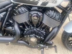 2025 Indian SPORT CHIEF GHOST WHITE METALLIC