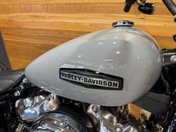 2025 Harley-davidson 2025 HARLEY-DAVIDSON 1700CC FXBB STREET BOB (117) CRUISER Grey