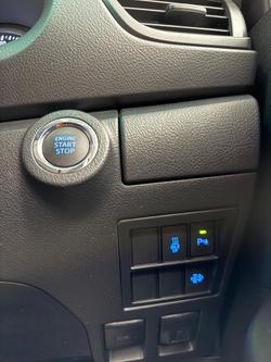 2024 Toyota Fortuner GX GUN156R 4X4 Dual Range Glacier White