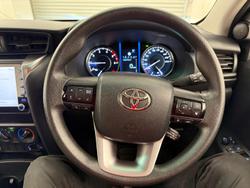 2024 Toyota Fortuner GX GUN156R 4X4 Dual Range Glacier White