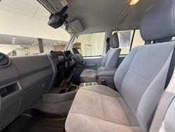 2023 Toyota Landcruiser GXL