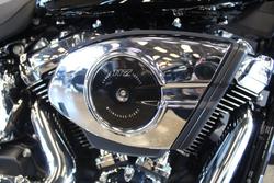 2025 Harley-davidson FXBR BREAKOUT (117) VIVID BLACK